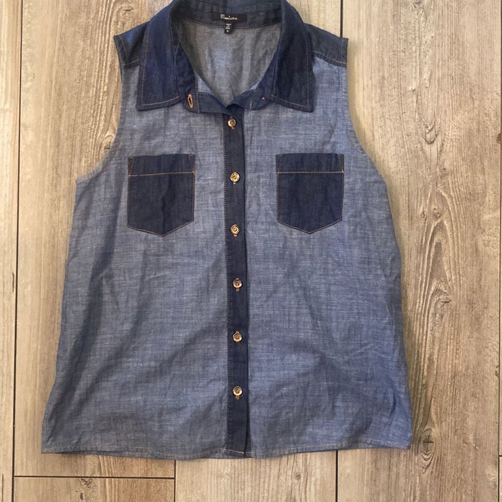 Monteau Size Small Denim Tank